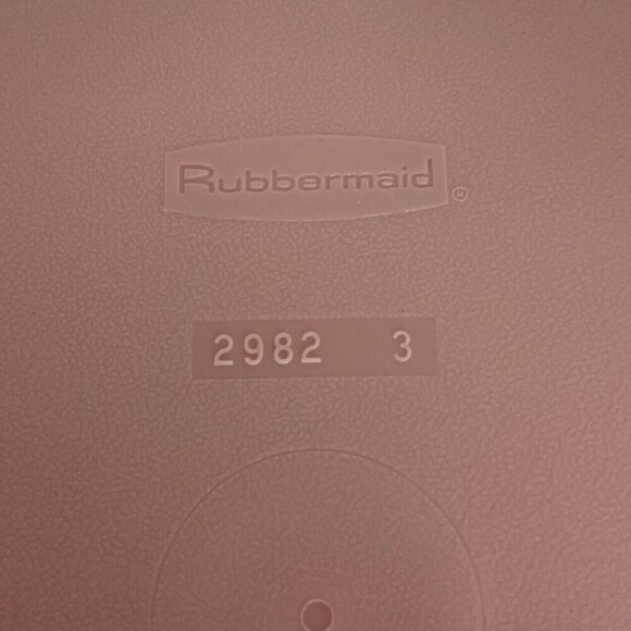 Rubbermaid Molded Plastic Wastebasket Pale Pink Round Column Vintage 80s - Picture 7 of 7